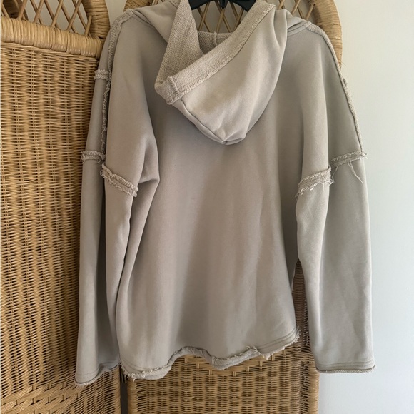 NATURAL LIFE Light Gray Frayed Sweatshirt - Picture 5 of 6